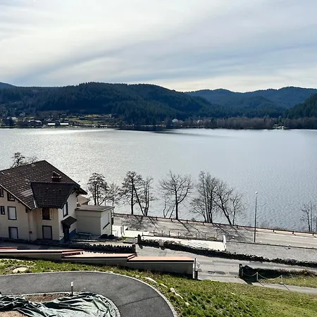 Neuf Vue 6/8pers Apartman